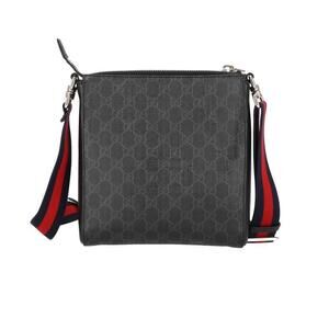 Gucci Supreme GG Messenger Bag